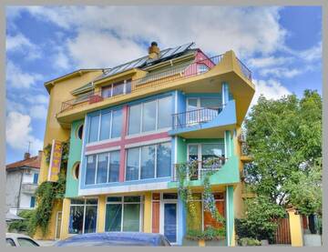 Фото Отель The Colourful Mansion Hotel г. Ахтопол 4